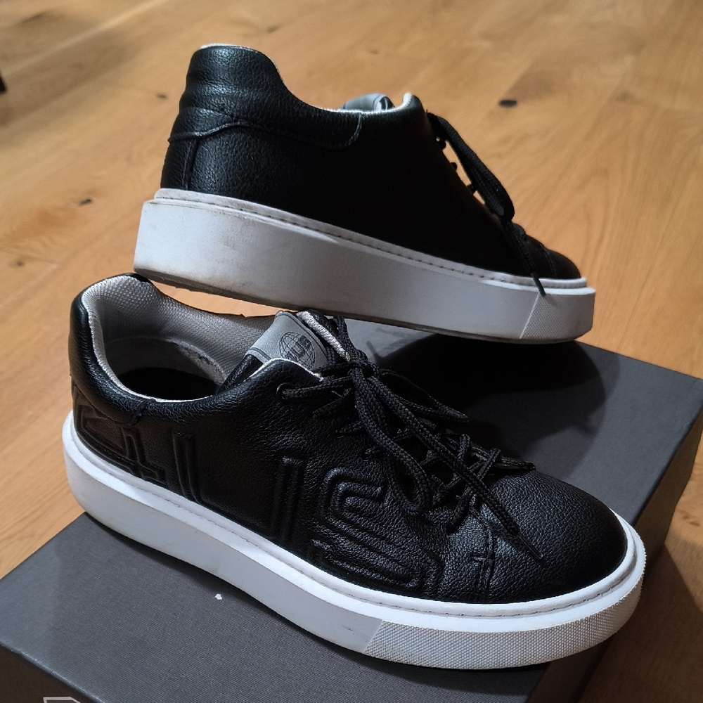 Cesare Paciotti Black and White Sneakers - Picture 3 of 7